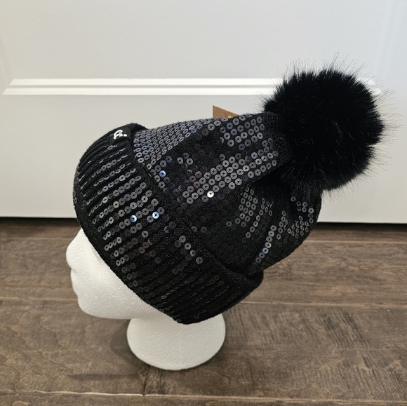 New C.C Women's Beanie with Pom Pom - Picture 6 of 9